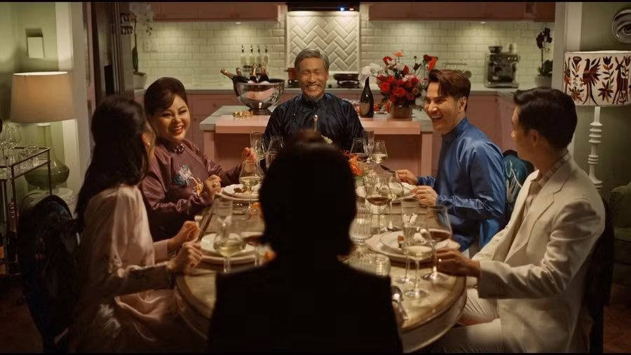 "Cô dâu hào môn" vẫn duy trì vị trí thứ 2 doanh thu phòng vé tuần qua