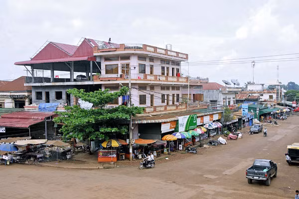 Khách sạn của người Việt.