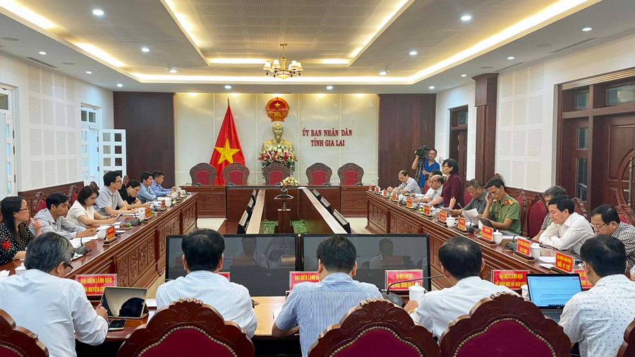 Quang cảnh buổi làm việc. Ảnh: Lam Nguyên