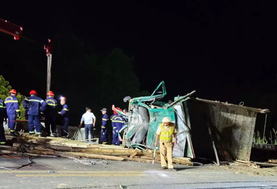 Hiện trường vụ tai nạn. Ảnh nguồn VietNamNet