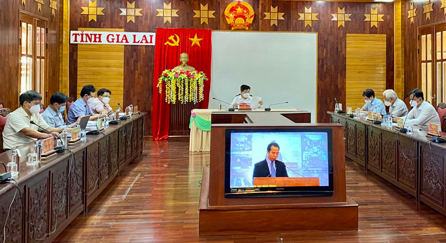 Quang cảnh hội nghị giao ban trực tuyến toàn quốc công tác phi chính phủ nước ngoài tại điểm cầu Gia Lai. Ảnh: Hà Duy