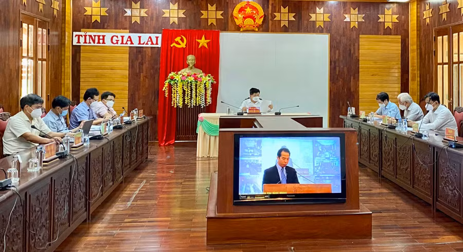 Quang cảnh hội nghị giao ban trực tuyến toàn quốc công tác phi chính phủ nước ngoài tại điểm cầu Gia Lai. Ảnh: Hà Duy