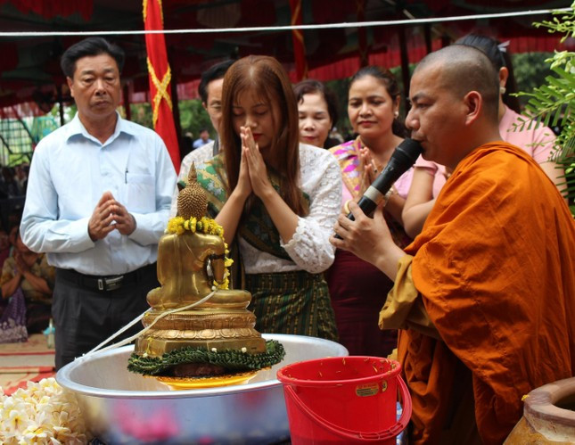 Tết cổ truyền của người Lào tại huyện Buôn Đôn