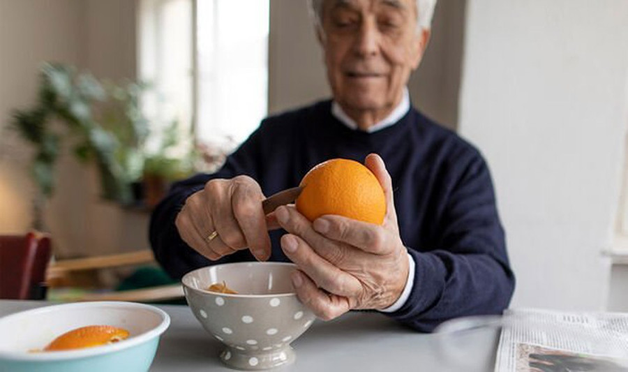 Người sống thọ ăn một chế độ ăn phong phú và đa dạng, với nhiều ngũ cốc và trái cây. Ảnh: Shutterstock Người sống thọ ăn một chế độ ăn phong phú và đa dạng, với nhiều ngũ cốc và trái cây. Ảnh: Shutterstock