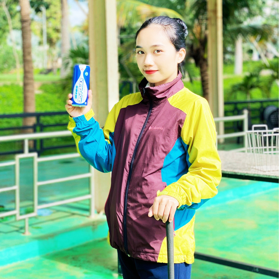 Nhiều người chọn nước Ors Power của Trường Sinh Group để bù điện giải sau khi tham gia các hoạt động vận động. Ảnh: Khang Nghi  Nhiều người chọn nước Ors Power để bù điện giải sau khi tham gia các hoạt động vận động. Ảnh: Khang Nghi