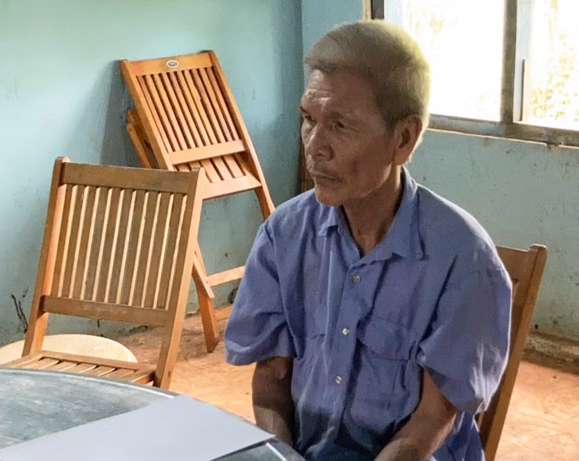 Đối tượng Nguyễn Văn Thạch (Nguyễn Văn Thành) bị bắt giữ sau 37 năm trốn truy nã. Ảnh: Lê Anh