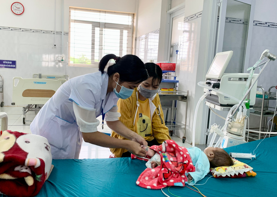 Nhiều kỹ thuật cao được triển khai góp phần nâng cao chất lượng khám chữa bệnh cho người dân trên địa bàn. Ảnh: Như Nguyện