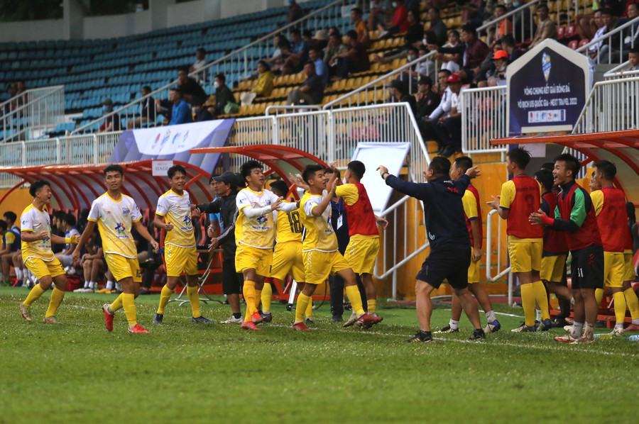 U15 SLNA đã giành chiến thắng một cách thuyết phục. Ảnh: Văn Ngọc