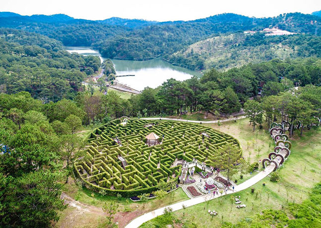 Thung Lũng Tình Yêu-vẻ đẹp vấn vương lòng người. Ảnh nguồn: TTC World