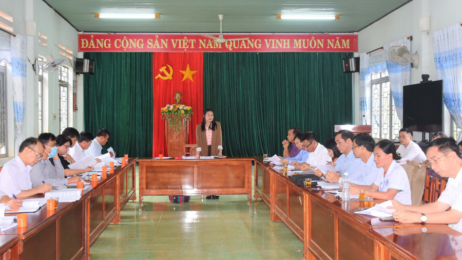 Quang cảnh buổi làm việc. Ảnh: Trần Dung