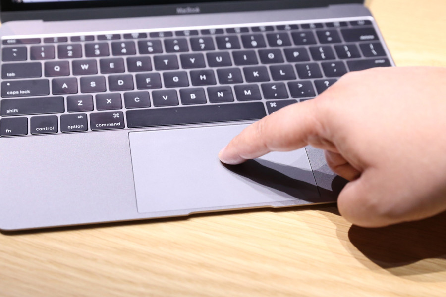 Trackpad trên MacBook hiện đại giúp dễ dàng thực hiện công việc. Ảnh: Chụp màn hình