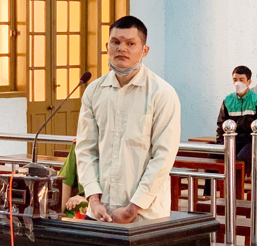 Bị cáo Siu Sơn tại phiên tòa. Ảnh: R'Ô HOK Bị cáo Siu Sơn tại phiên tòa. Ảnh: R'Ô HOK