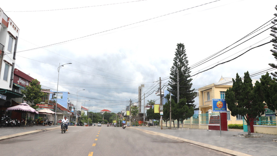 Phường Tây Sơn (thị xã An Khê) phấn đấu được công nhận “Phường đạt chuẩn văn minh đô thị” vào cuối năm 2022. Ảnh: Ngọc Minh