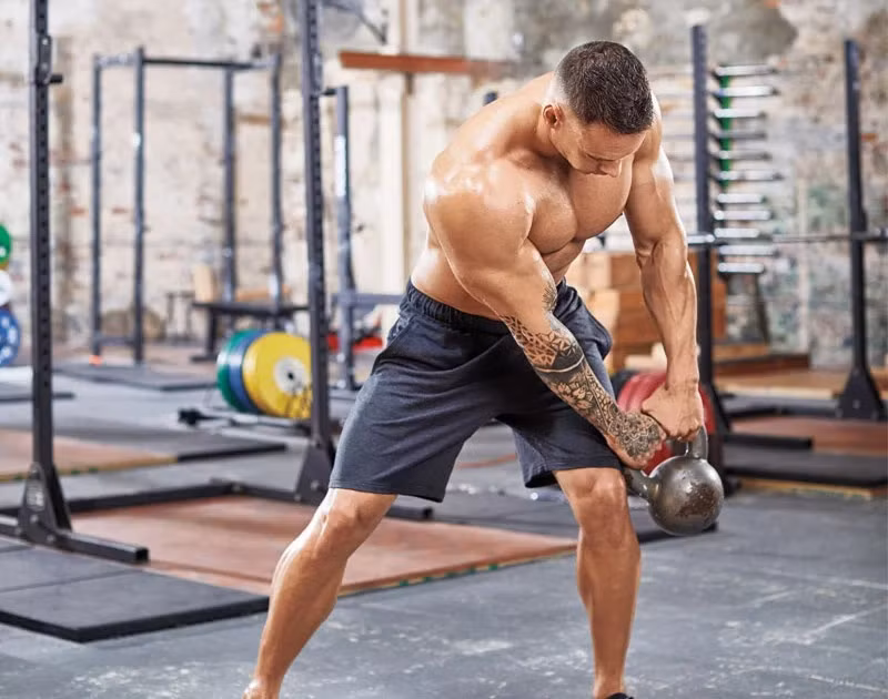 Tuy nhiên, tập nhiều hơn mức 600 phút hoạt động vừa phải hoặc 300 phút hoạt động mạnh mẽ mỗi tuần sẽ không tăng thêm tác dụng. Ảnh: Shutterstock