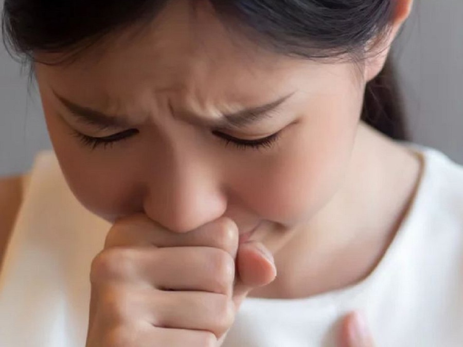 Nấc cụt khi vừa thức dậy vào buổi sáng có thể do trào ngược a xit dạ dày. Ảnh: SHUTTERSTOCK Nấc cụt khi vừa thức dậy vào buổi sáng có thể do trào ngược a xit dạ dày. Ảnh: SHUTTERSTOCK