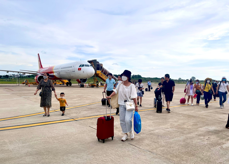 Với cơ sở vật chất, nguồn lực như hiện nếu các hãng bay có tăng chuyến thì Cảng Hàng không Pleiku vẫn đáp ứng nhu cầu đi lại của hàng khách. Ảnh: Minh Nguyễn