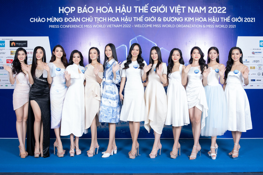 Các thí sinh Hoa hậu Thế giới Việt Nam 2022 dự họp báo đón đương kim Hoa hậu Thế giới. Ảnh: BTC Các thí sinh Hoa hậu Thế giới Việt Nam 2022 dự họp báo đón đương kim Hoa hậu Thế giới. Ảnh: BTC