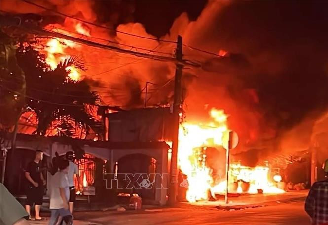 Hiện trường vụ cháy. Ảnh: TTXVN