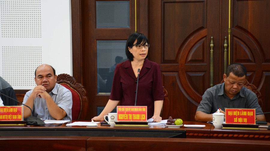 Phó Chủ tịch UBND tỉnh Nguyễn Thị Thanh Lịch phát biểu, ghi nhận những đề xuất, kiến nghị của đoàn thanh tra. Ảnh: Lam Nguyên