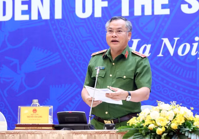  Thứ trưởng Bộ Công an Nguyễn Văn Long trả lời báo chí tại cuộc họp báo