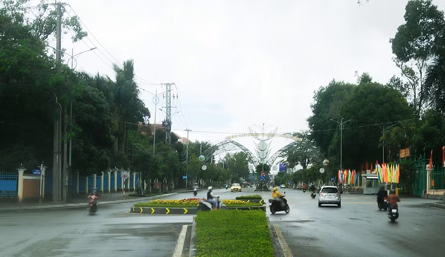  Người dân cần đề phòng xảy ra giông, lốc, sét, mưa đá, mưa lớn cục bộ và gió giật mạnh. Ảnh: Gia Bảo