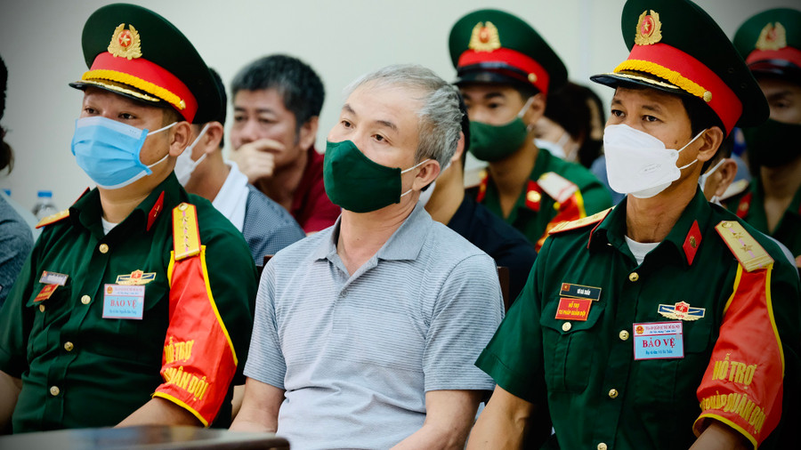 Cựu thiếu tướng Lê Văn Minh tại phiên tòa sơ thẩm. Ảnh: Trần Cường