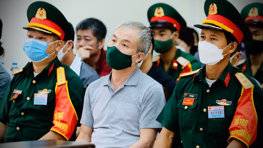 Cựu thiếu tướng Lê Văn Minh tại phiên tòa sơ thẩm. Ảnh: Trần Cường