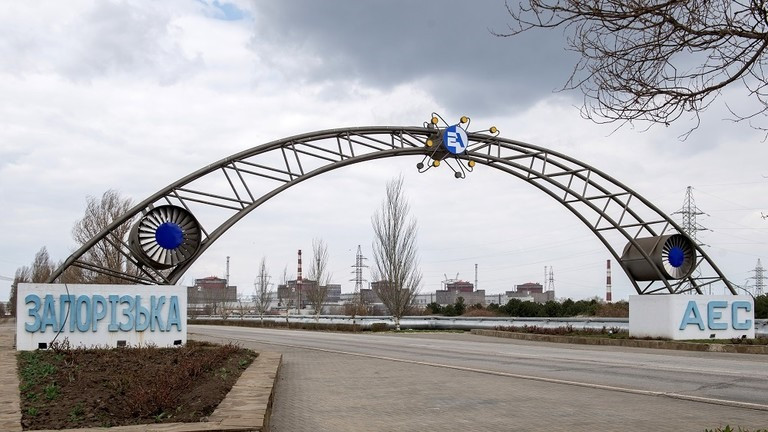 Lối vào nhà máy điện hạt nhân Zaporizhzhia ở Energodar tháng 5.2022. Ảnh chụp màn hình Lối vào nhà máy điện hạt nhân Zaporizhzhia ở Energodar tháng 5.2022. Ảnh chụp màn hình