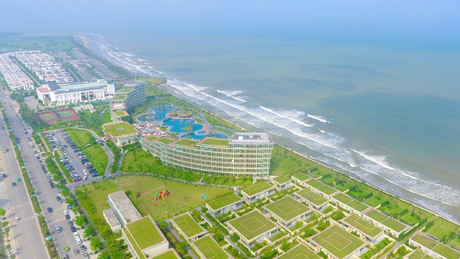 Tập đoàn FLC lỗ hơn 1.100 tỉ đồng trong 6 tháng đầu năm. Ảnh: FLC Tập đoàn FLC lỗ hơn 1.100 tỉ đồng trong 6 tháng đầu năm. Ảnh: FLC