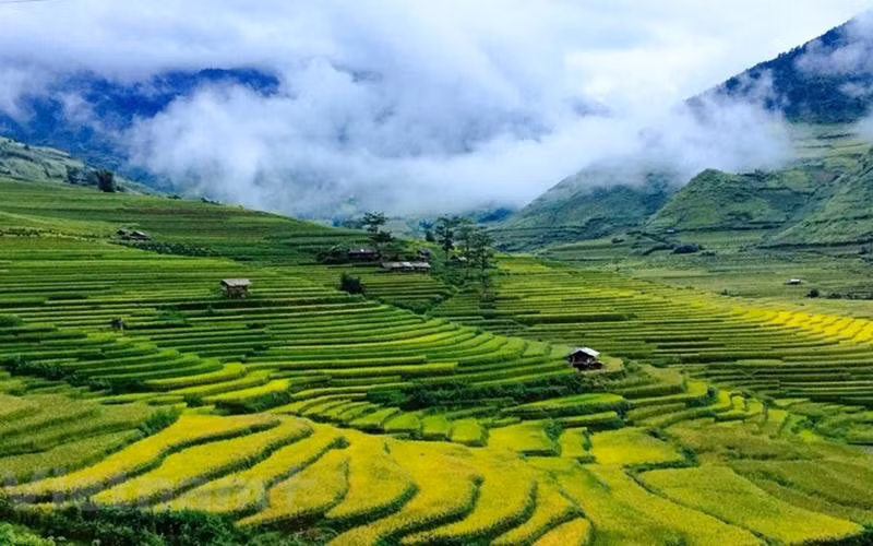 Phong cảnh vùng cao Tây Bắc được sử dụng trong các MV ca nhạc, góp phần quảng bá du lịch Việt Nam. (Ảnh XUÂN MAI) Phong cảnh vùng cao Tây Bắc được sử dụng trong các MV ca nhạc, góp phần quảng bá du lịch Việt Nam. (Ảnh XUÂN MAI)