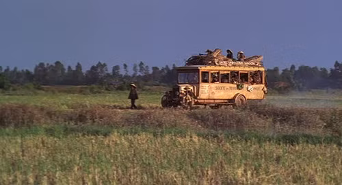 The Lover có nhiều bối cảnh ở Nam Bộ. Ảnh: TL