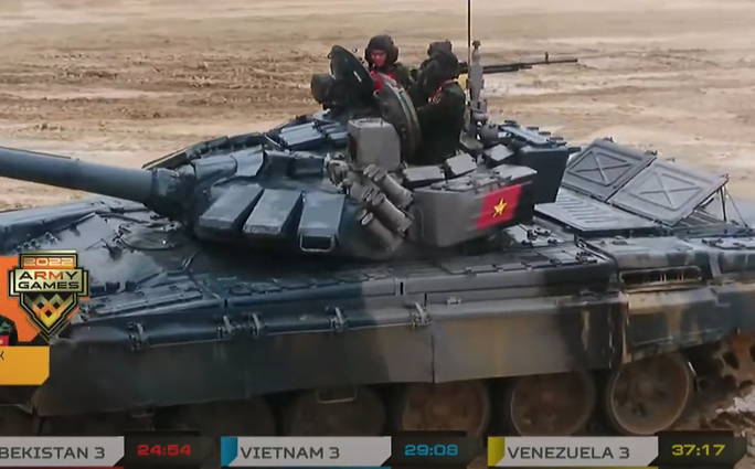 Kíp xe số 3 Đội tuyển Xe tăng Quân đội Nhân dân Việt Nam đã kết thúc phần thi với thành tích bắn hạ được 4/5 mục tiêu, thời gian về đích tạm tính là 29 phút 08 giây. Ảnh: COMBAT APPROVED Kíp xe số 3 Đội tuyển Xe tăng Quân đội Nhân dân Việt Nam đã kết thúc phần thi với thành tích bắn hạ được 4/5 mục tiêu, thời gian về đích tạm tính là 29 phút 08 giây. Ảnh: COMBAT APPROVED
