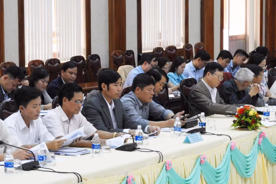 Các đại biểu dự hội nghị. Ảnh: T.N