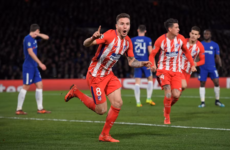 Saul Niguez ăn mừng bàn mở tỉ số cho Atletico Madrid. Ảnh: REUTERS