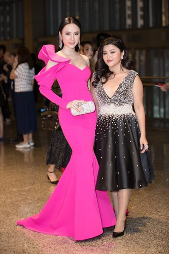 Angela Phương Trinh và Á quân Vietnam Idol. 