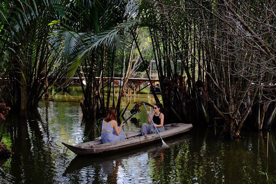 Chèo thuyền, câu cá, vẽ tranh,... đều giúp bạn refresh bản thân.