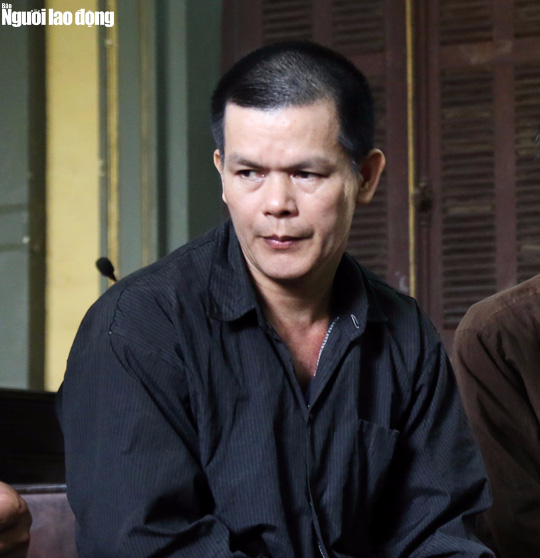 Bị cáo Nguyễn Văn Khải tại phiên tòa phúc thẩm. Bị cáo Nguyễn Văn Khải tại phiên tòa phúc thẩm.