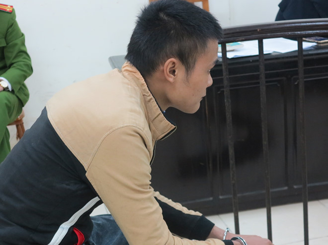 Bị cáo tại tòa.