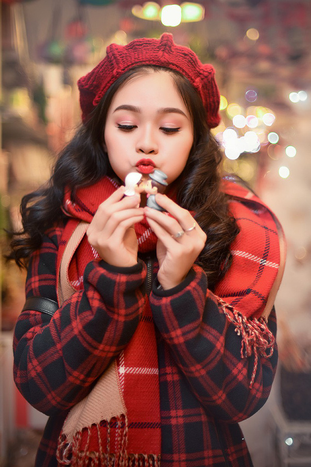 Nữ sinh tuổi 17 thật tinh nghịch.