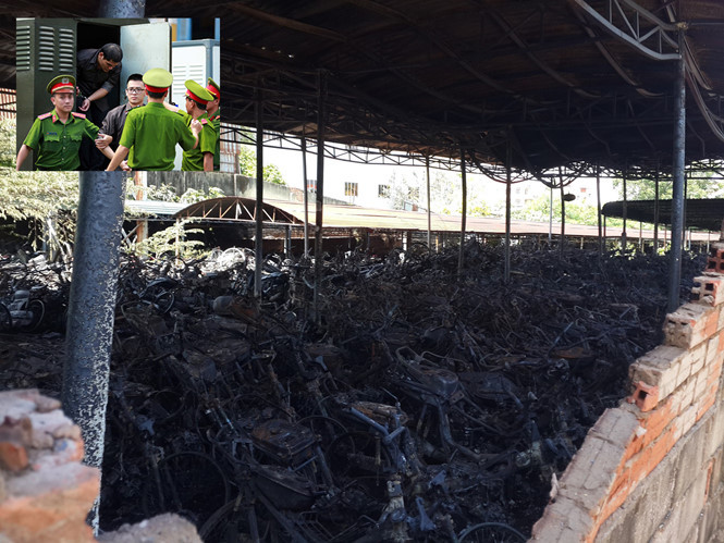 Hàng trăm chiếc xe bị thiêu rụi. Ảnh nhỏ: Hai trong số các bị cáo được dẫn giải đến phiên tòa.