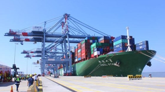 Trong số ngành nghề đầu tư, kinh doanh tiếp tục được đề xuất bãi bỏ có kinh doanh dịch vụ logistics.