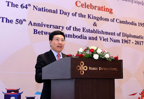 Phó Thủ tướng Phạm Bình Minh phát biểu tại Lễ kỷ niệm. Phó Thủ tướng Phạm Bình Minh phát biểu tại Lễ kỷ niệm.