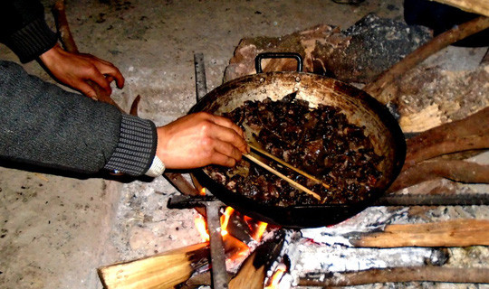  Chảo thịt chuột