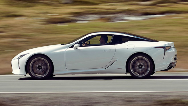 Lexus đang tập trung tạo ra những chiếc xe bớt nhàm chán. 