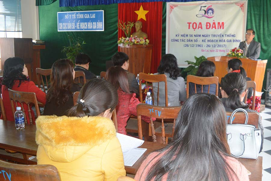 Toàn cảnh buổi tọa đàm. Ảnh: Đinh Yến  Toàn cảnh buổi tọa đàm. Ảnh: Đinh Yến