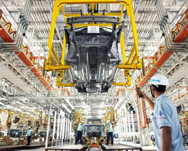 Tăng thuế nhập khẩu ô tô đã qua sử dụng có giúp ngành sản xuất xe hơi trong nước phát triển?