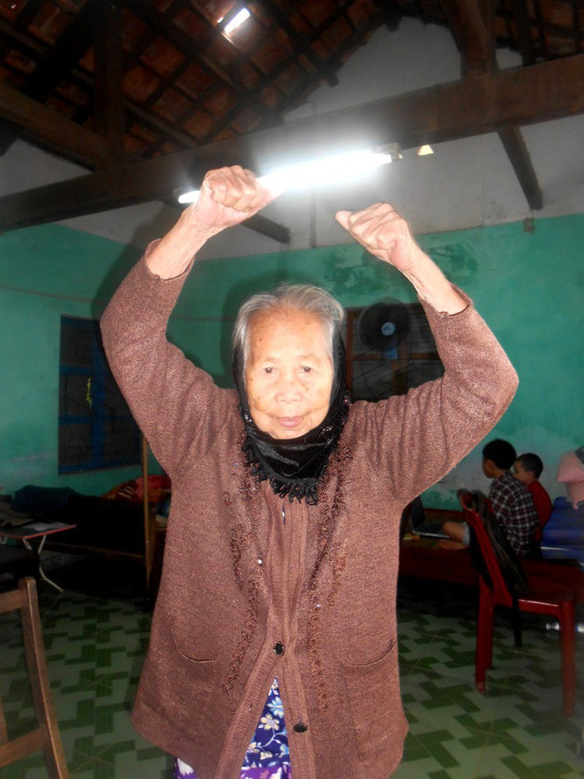 Cụ có thể tập thể dục, làm những việc lặt vặt trong nhà…