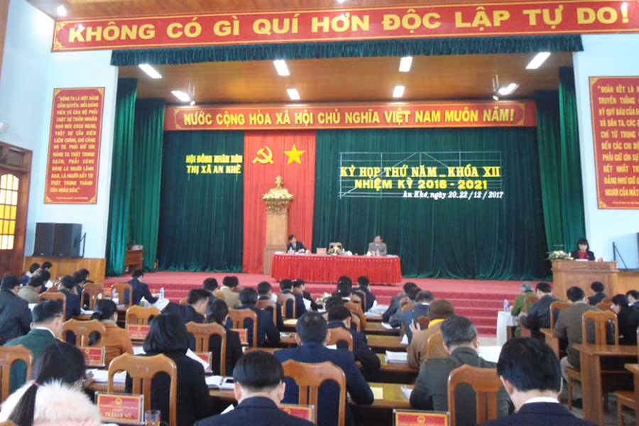  Quang cảnh kỳ họp. Ảnh: Ngọc Minh