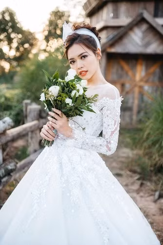 Là con gái nhưng lại theo đuổi nghề xây dựng, làm kiến trúc sư, Thanh Hằng cho biết vì bản thân vốn yêu cái đẹp và không gian nên chọn kiến trúc như một điều tất yếu.