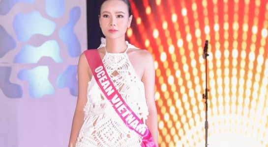 Với sự thể hiện xuất sắc, Dương Yến Ngọc nhận 2 giải phụ quan trọng tại cuộc thi Hoa hậu Quý bà Hòa bình Thế giới. Với sự thể hiện xuất sắc, Dương Yến Ngọc nhận 2 giải phụ quan trọng tại cuộc thi Hoa hậu Quý bà Hòa bình Thế giới.